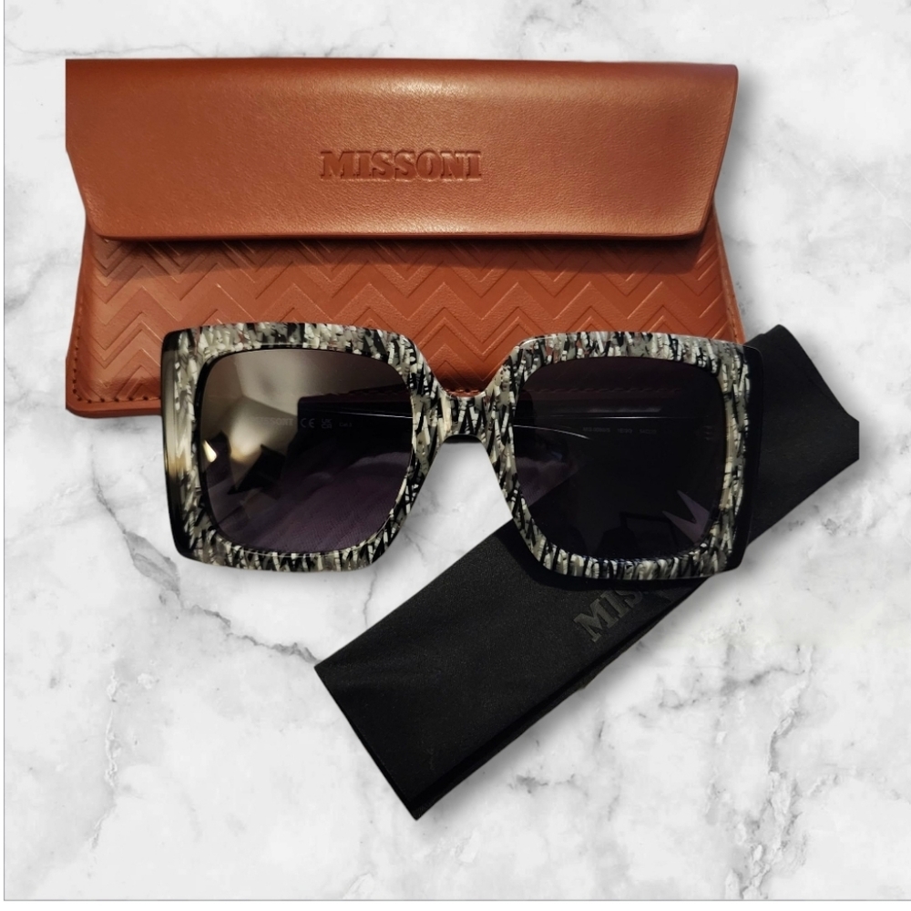 NWT Missoni Square Chevron Oversized Black & White Sunglasses & Case